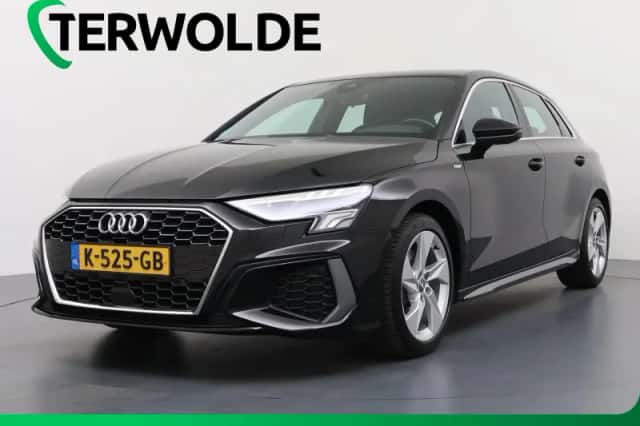 Audi A3 (2021) thumbnail 1