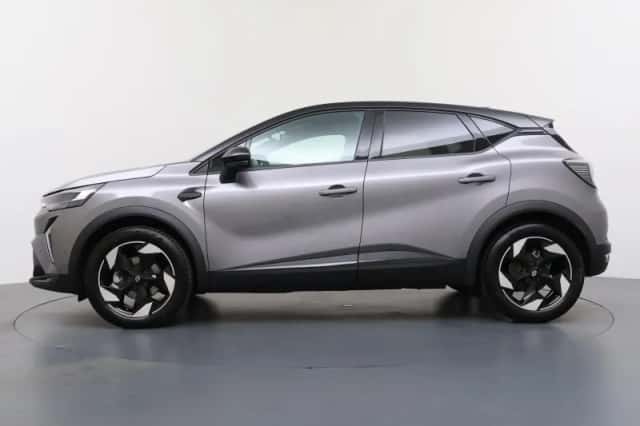 Renault Captur (2025) thumbnail 2
