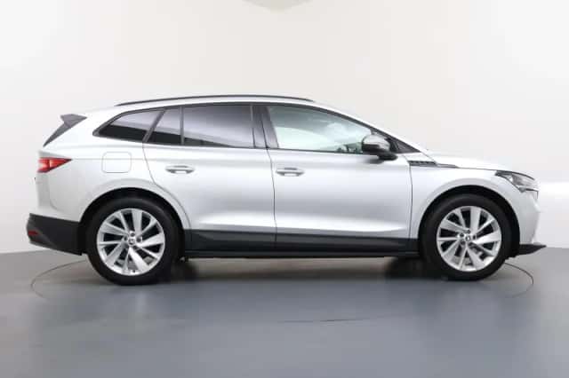 Škoda Enyaq (2021) thumbnail 6