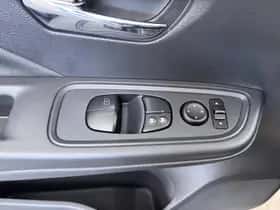 Nissan Micra (2020) thumbnail 24