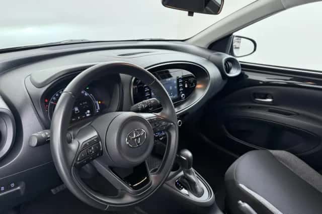 Toyota Aygo (2022) thumbnail 25