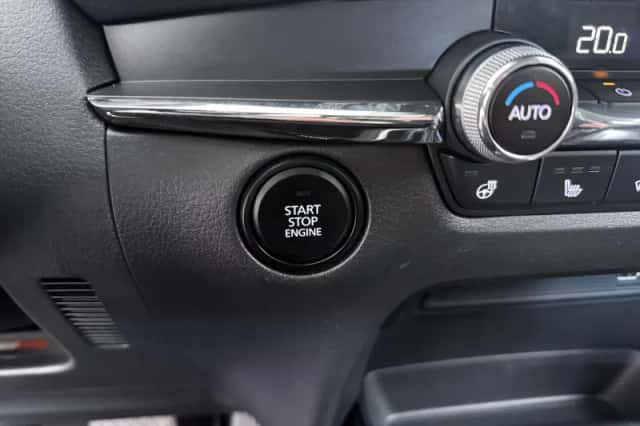 Mazda CX-30 (2021) thumbnail 19