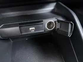 Kia Stonic (2021) thumbnail 18