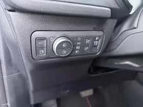 Ford Kuga (2022) thumbnail 23