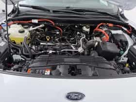 Ford Kuga (2022) thumbnail 31