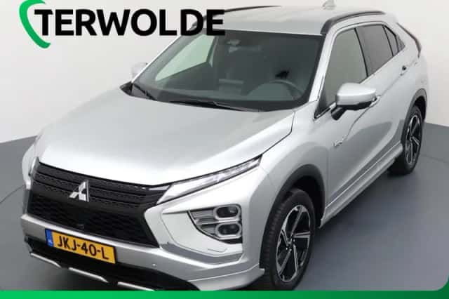 Mitsubishi Eclipse Cross (2023) thumbnail 1