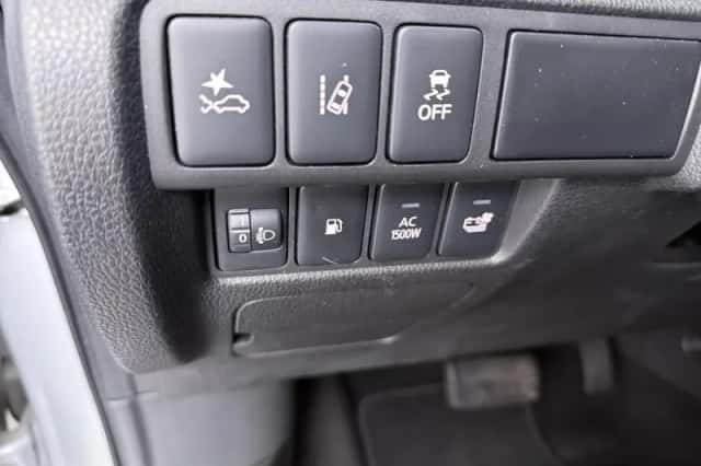 Mitsubishi Eclipse Cross (2023) thumbnail 23