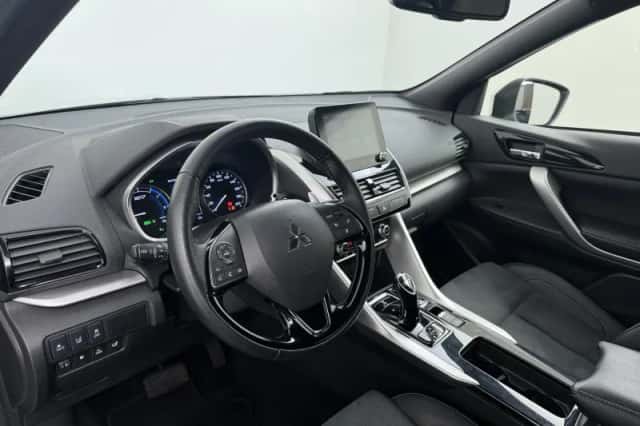 Mitsubishi Eclipse Cross (2023) thumbnail 25