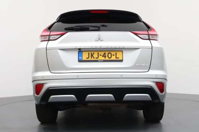 Mitsubishi Eclipse Cross (2023) thumbnail 4