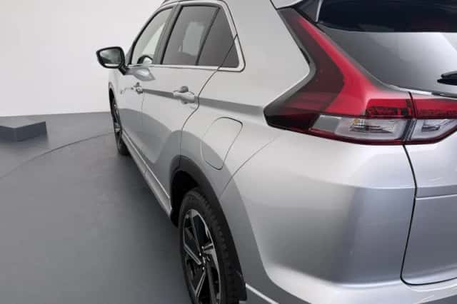 Mitsubishi Eclipse Cross (2023) thumbnail 33