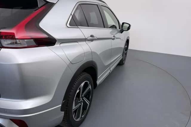 Mitsubishi Eclipse Cross (2023) thumbnail 36