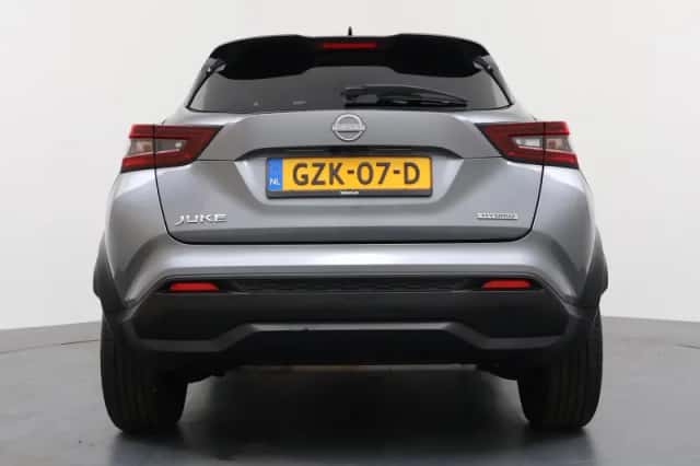 Nissan Juke (2024) thumbnail 4