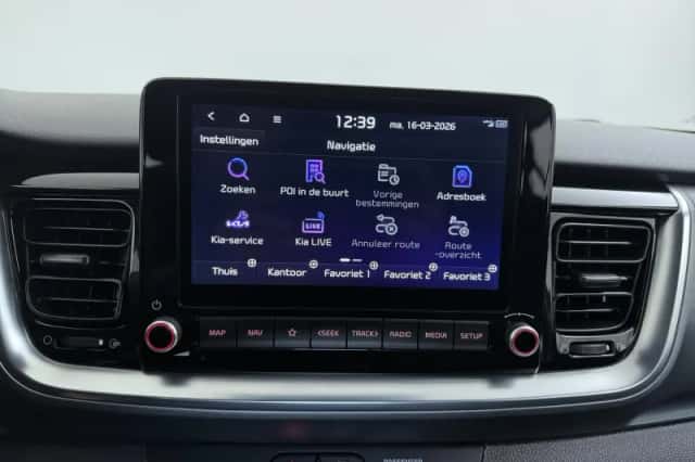 Kia Stonic (2022) thumbnail 11