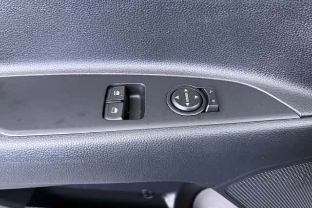 Kia Stonic (2022) thumbnail 24