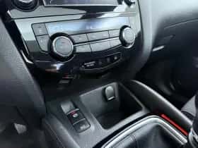 Nissan Qashqai (2021) thumbnail 17