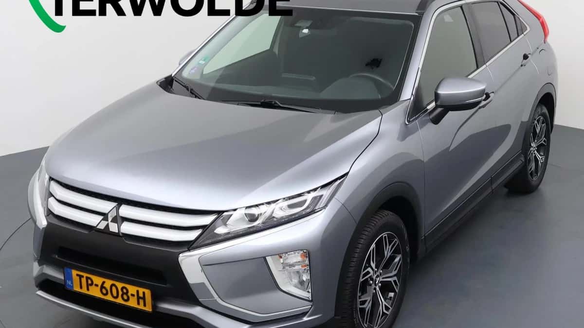 Mitsubishi Eclipse Cross (2018) — foto 1