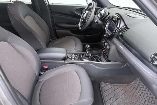 MINI Clubman (2019) thumbnail 26