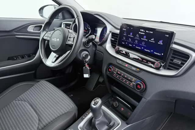 Kia Ceed (2024) thumbnail 27