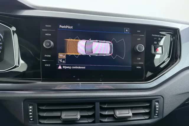 Volkswagen Polo (2019) thumbnail 11