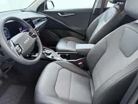 Kia Niro (2025) thumbnail 13