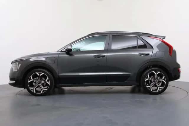 Kia Niro (2025) thumbnail 2