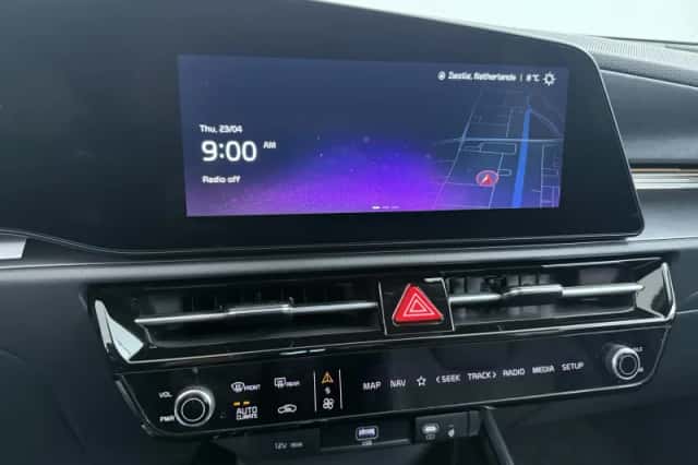 Kia Niro (2025) thumbnail 11