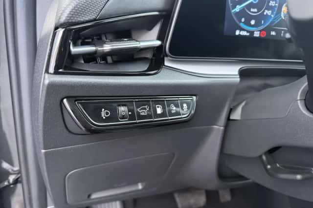 Kia Niro (2025) thumbnail 23