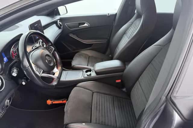 Mercedes-Benz CLA-Klasse (2019) thumbnail 16