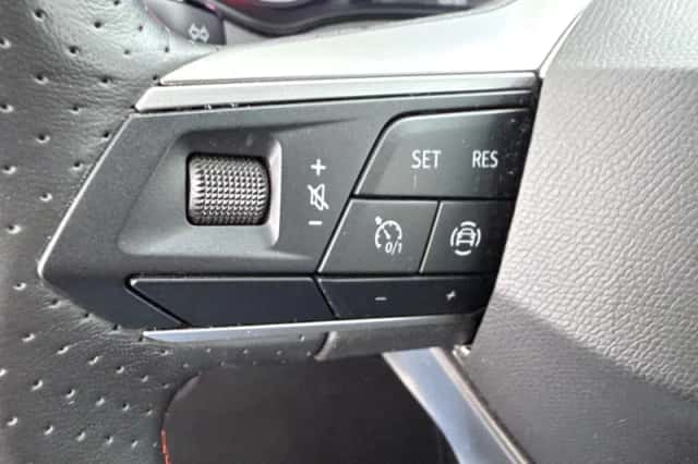 SEAT Ibiza (2023) thumbnail 24