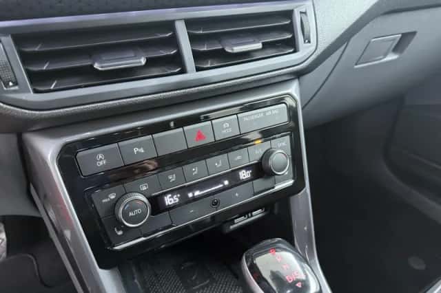 Volkswagen T-Cross (2020) thumbnail 18