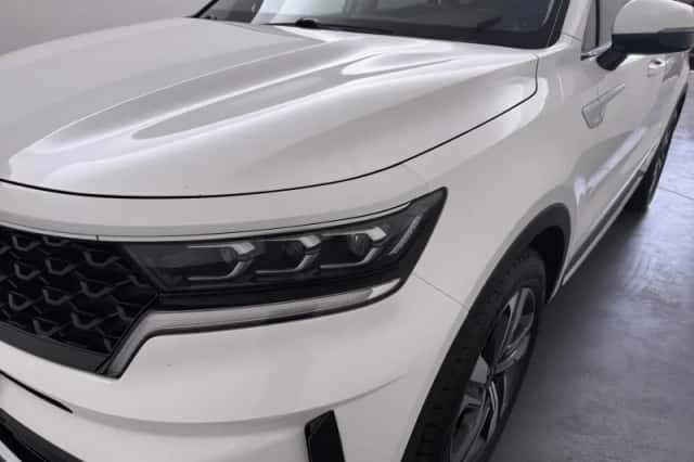 Kia Sorento (2021) thumbnail 32
