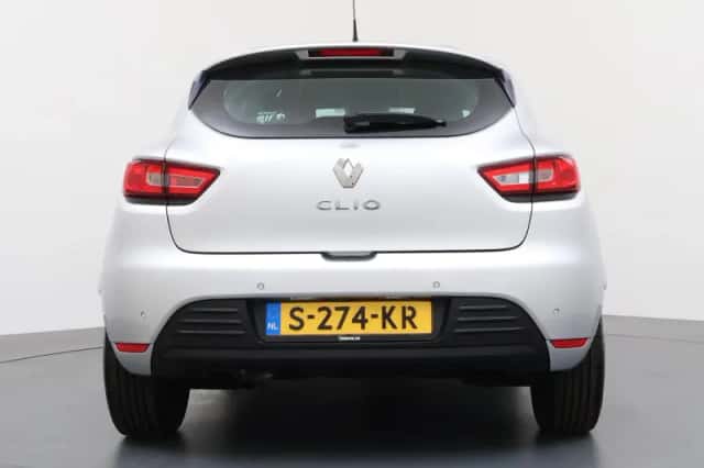 Renault Clio (2019) thumbnail 4