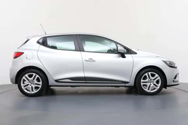 Renault Clio (2019) thumbnail 6
