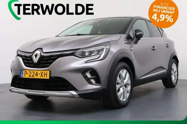 Renault Captur (2022) thumbnail 1