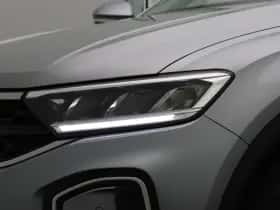 Volkswagen T-Roc (2024) thumbnail 16