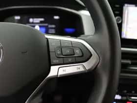 Volkswagen T-Roc (2024) thumbnail 22