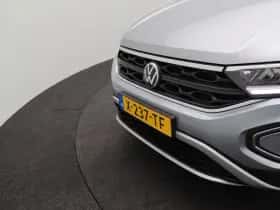 Volkswagen T-Roc (2024) thumbnail 34