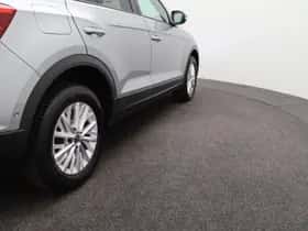 Volkswagen T-Roc (2024) thumbnail 37