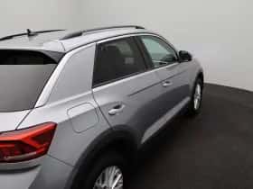 Volkswagen T-Roc (2024) thumbnail 38