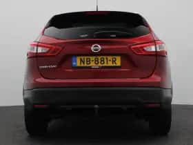 Nissan Qashqai (2017) thumbnail 4