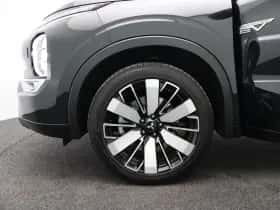Mitsubishi Outlander (2025) thumbnail 17
