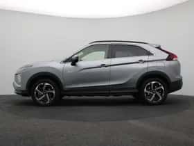 Mitsubishi Eclipse Cross (2023) thumbnail 2