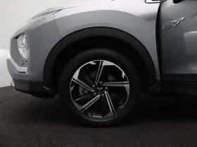Mitsubishi Eclipse Cross (2023) thumbnail 17