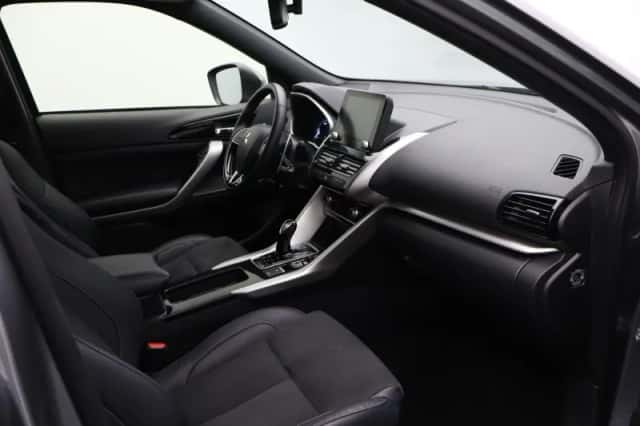 Mitsubishi Eclipse Cross (2023) thumbnail 32