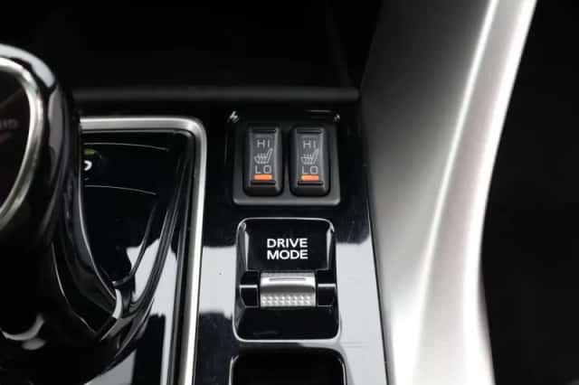 Mitsubishi Eclipse Cross (2023) thumbnail 25