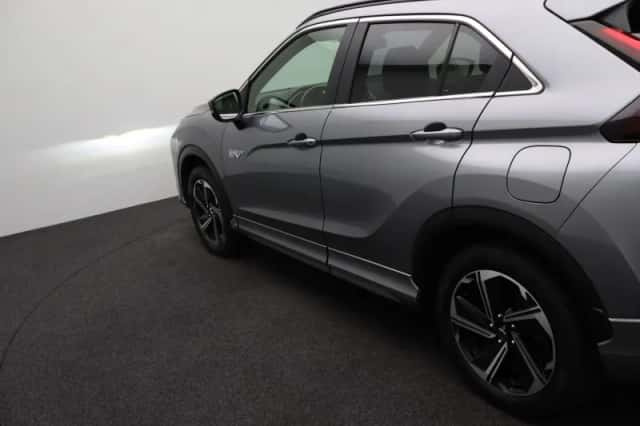 Mitsubishi Eclipse Cross (2023) thumbnail 36