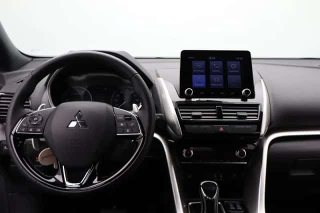 Mitsubishi Eclipse Cross (2023) thumbnail 9