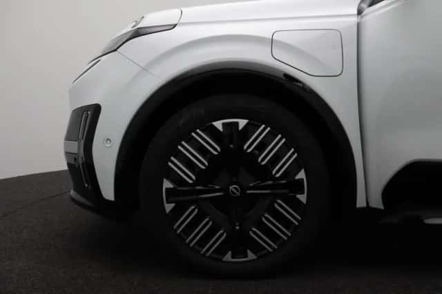 Nissan Micra (2025) thumbnail 17