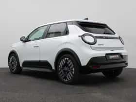 Nissan Micra (2025) thumbnail 3