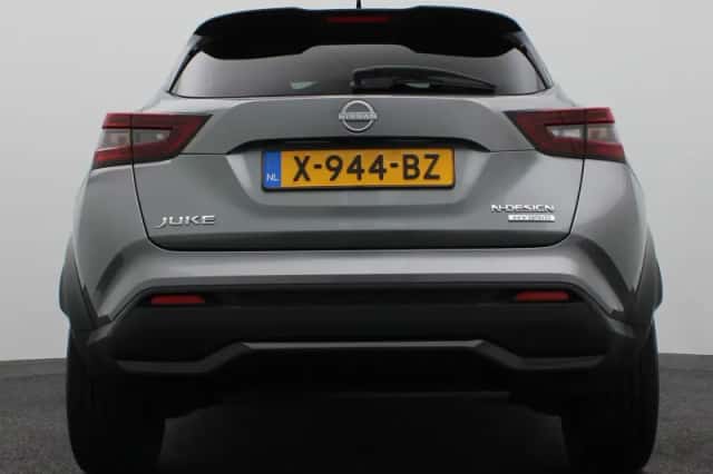 Nissan Juke (2023) thumbnail 4